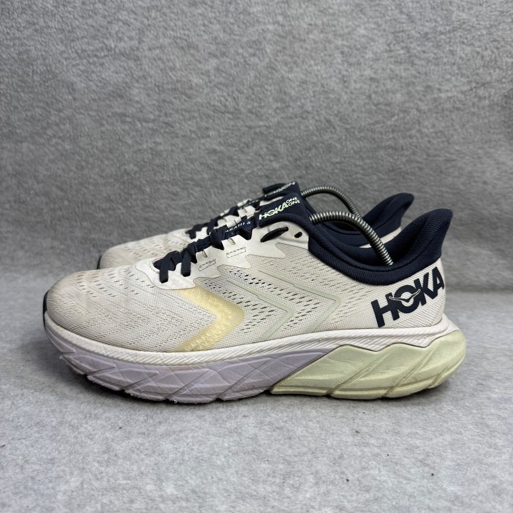 Hoka One One Womens Shoes Arahi 5 Size 9 White Athletic Running Sneakers